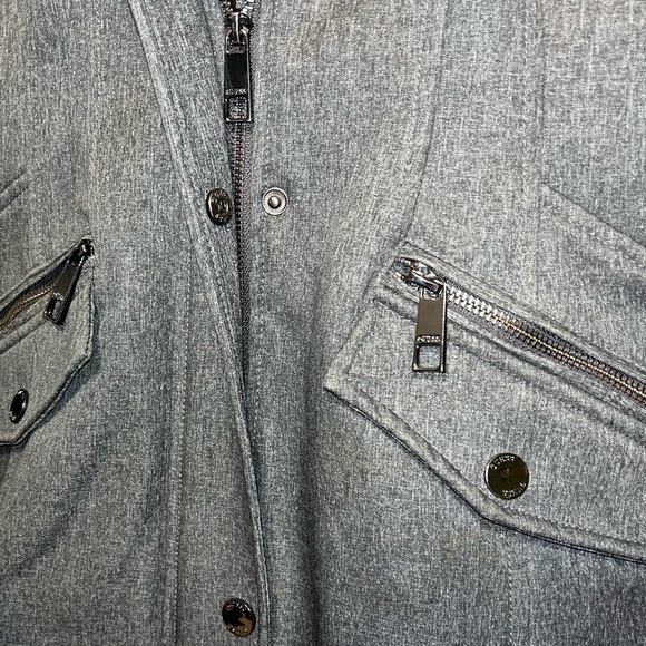 Guess Anorak Corset Waist Fur Trim Removable Hood Jacket Gray Size Small NWOT - Picture 5 of 9